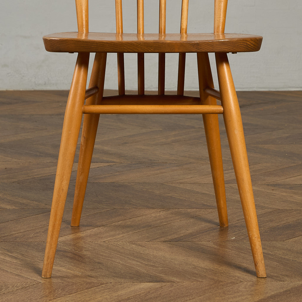 ヴィンテージ スティックバック ハイバックチェア