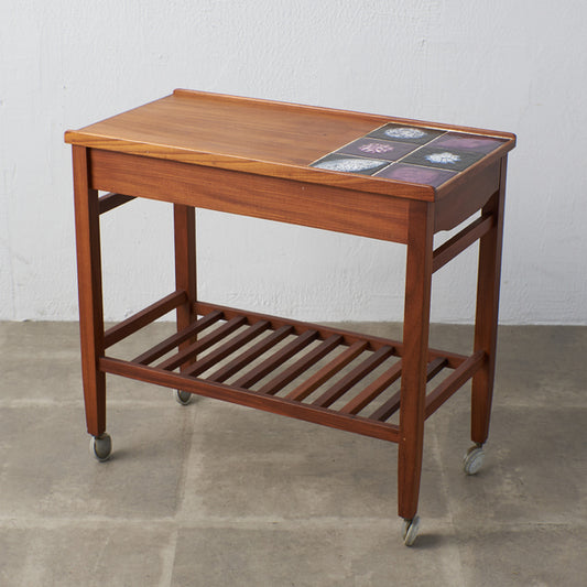 英国ヴィンテージ ティートロリー