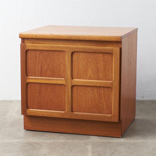 ヴィンテージ スモールキャビネット