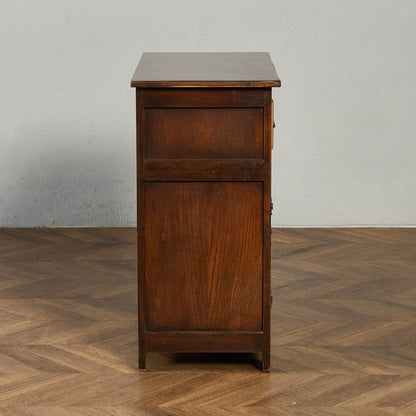 英国 クラシック キャビネット