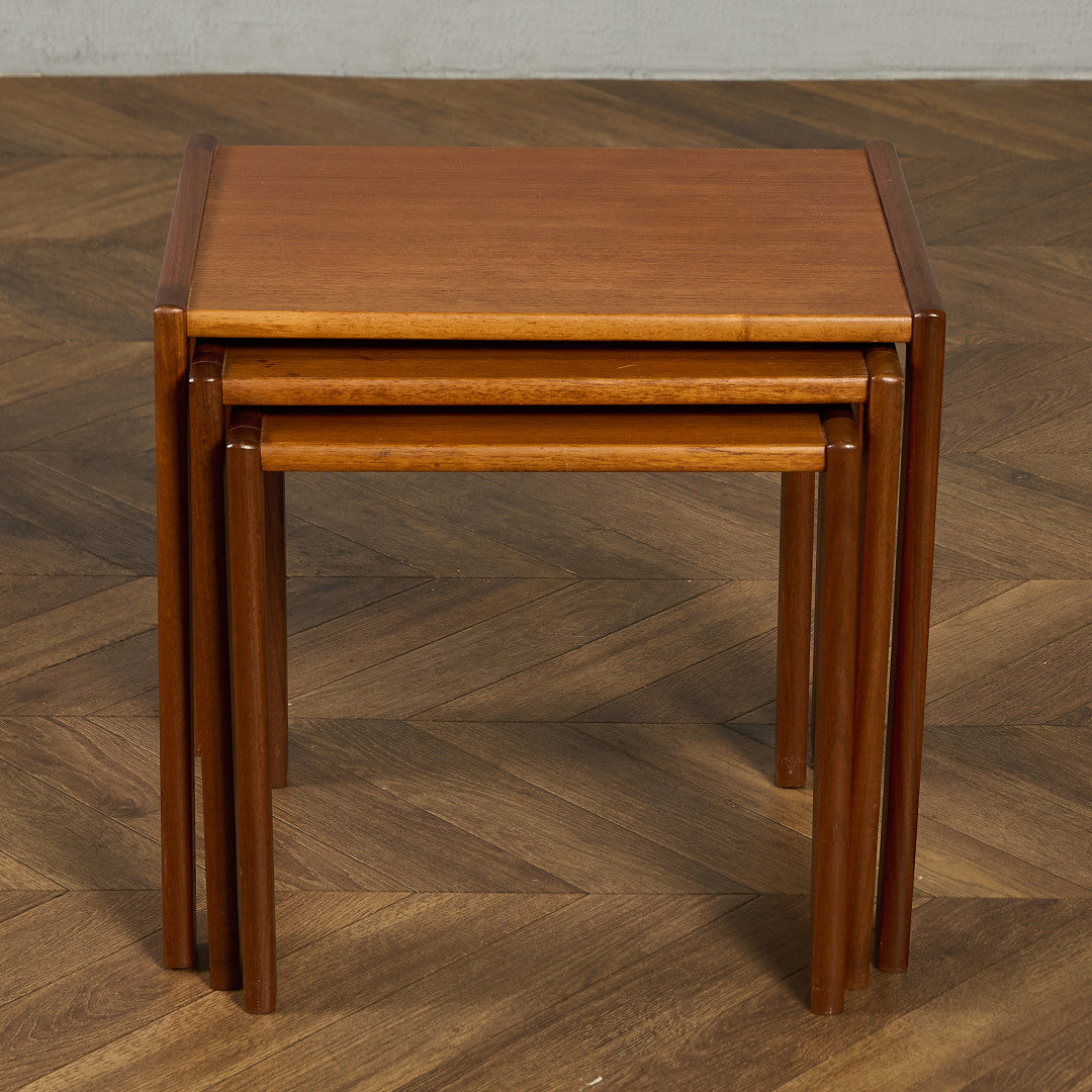 デンマーク ヴィンテージ ネストテーブル