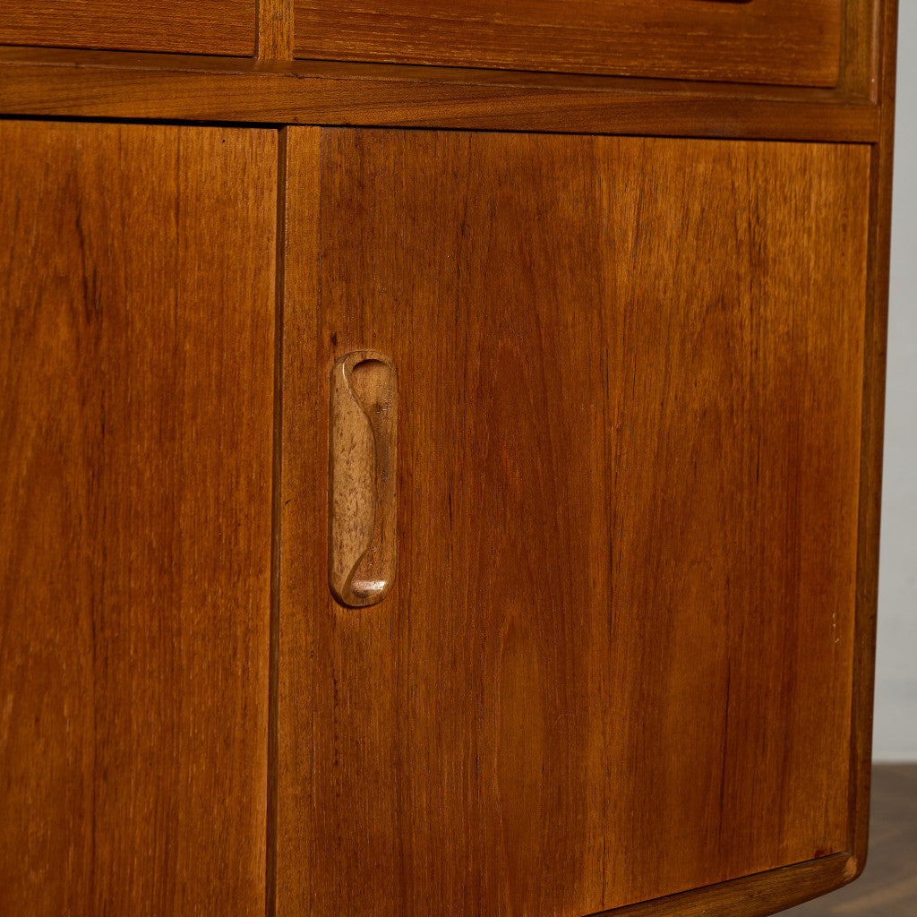 Fresco ヴィンテージ 脚付き サイドボード (4072)