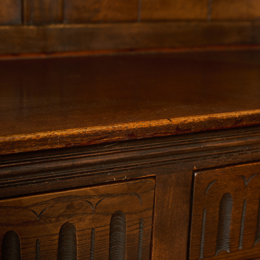 ウェルシュドレッサー 食器棚