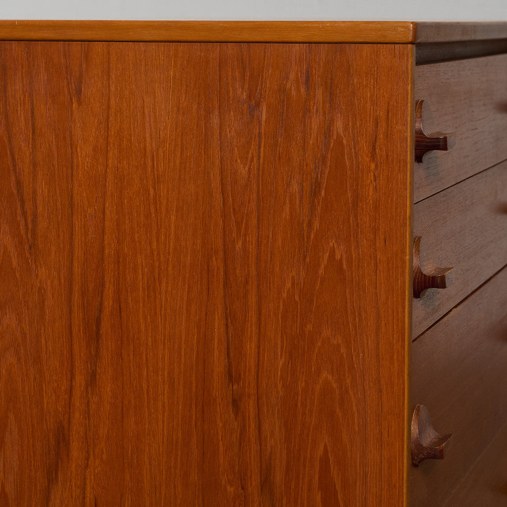 ヴィンテージ 4段 チェスト