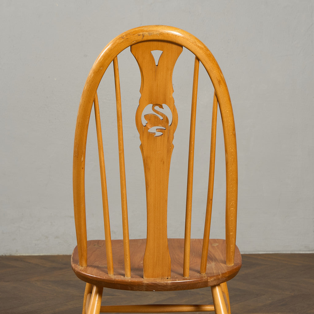 アーコール ERCOL スワンバックチェア ラウンドメタルラベル #97119