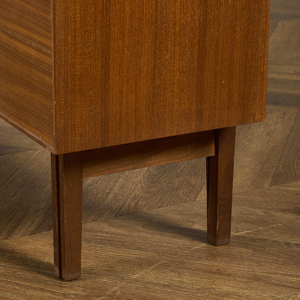 ビーバー＆タプレイ BEAVER&TAPLEY MULTI-WIDTH ヴィンテージ ガラス ブックケース 食器棚 #89518