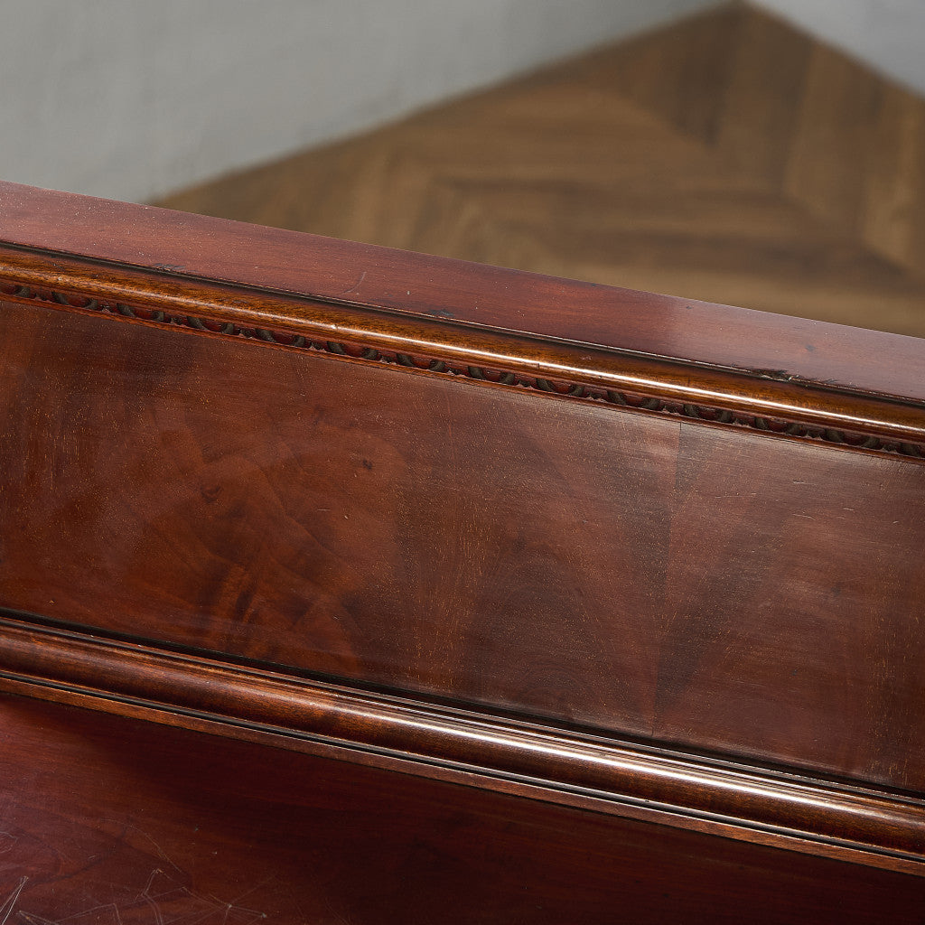 英国 クラシック ウォールナット サイドボード