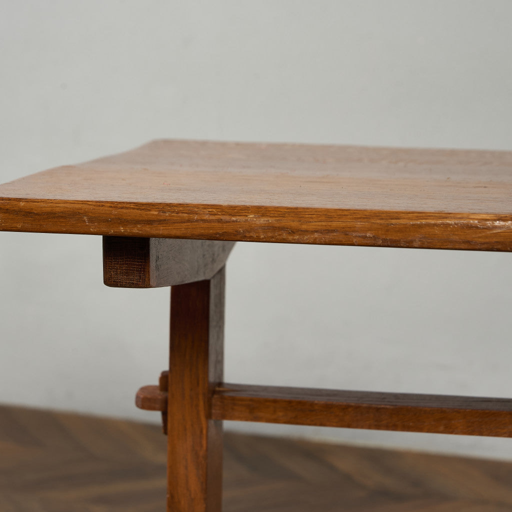 英国 クラシック サイドテーブル