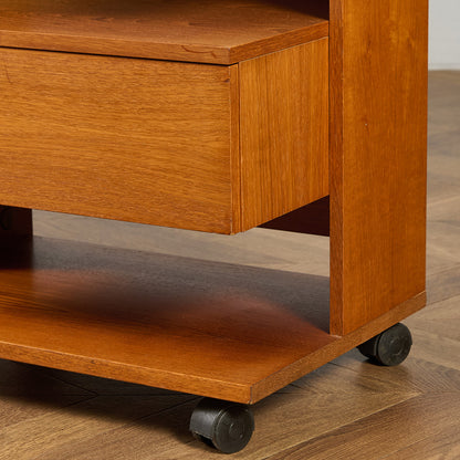 英国 ヴィンテージ ベッドサイド キャビネット