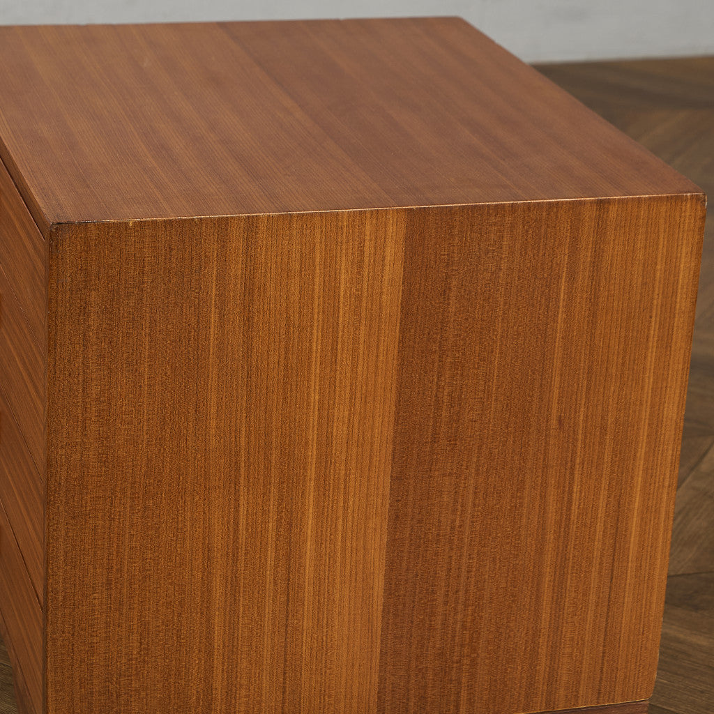 英国 ヴィンテージ 4段 サイドチェスト