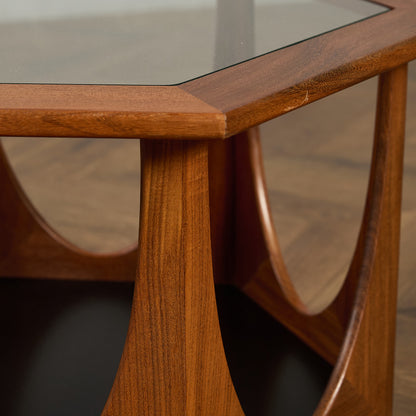 ヘキサゴナル オケージョナルテーブル (8053D)