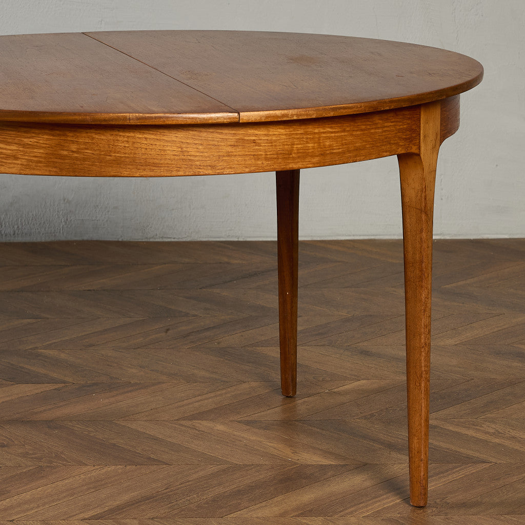 ヴィンテージ エクステンション ラウンド ダイニングテーブル