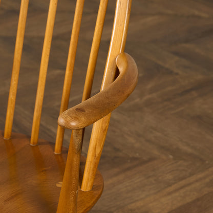 ヴィンテージ クエーカー アームチェア