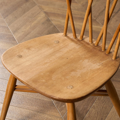 ラティスドチェア