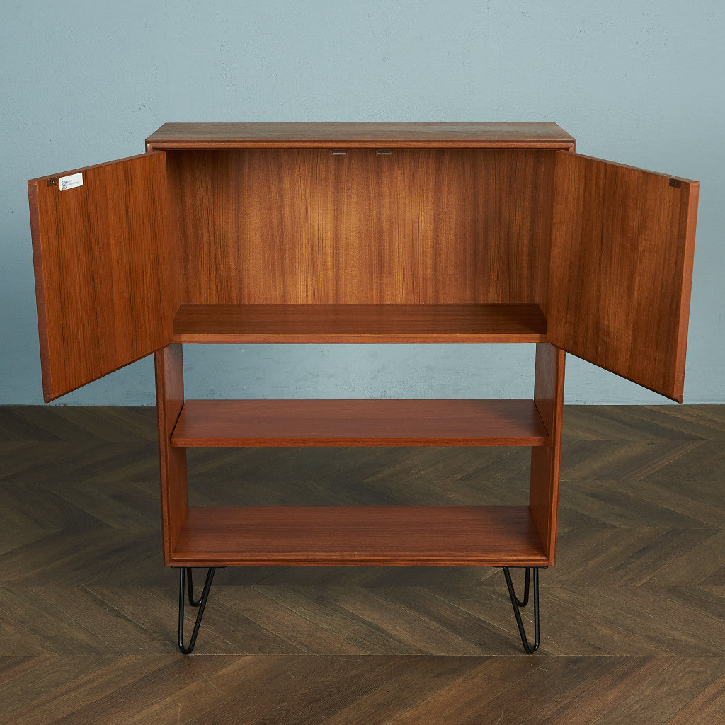 Form FIVE ヴィンテージ ブックケース / カスタム アイアンヘアピンレッグ