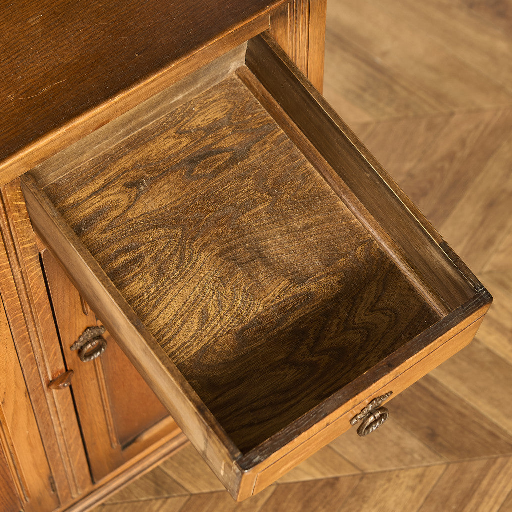 英国 クラシック ウェルシュドレッサー 食器棚