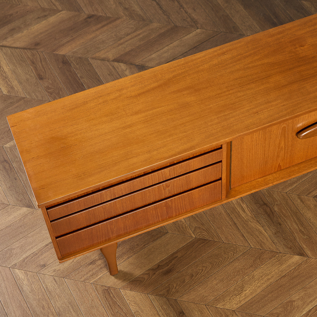 ヴィンテージ ロング サイドボード