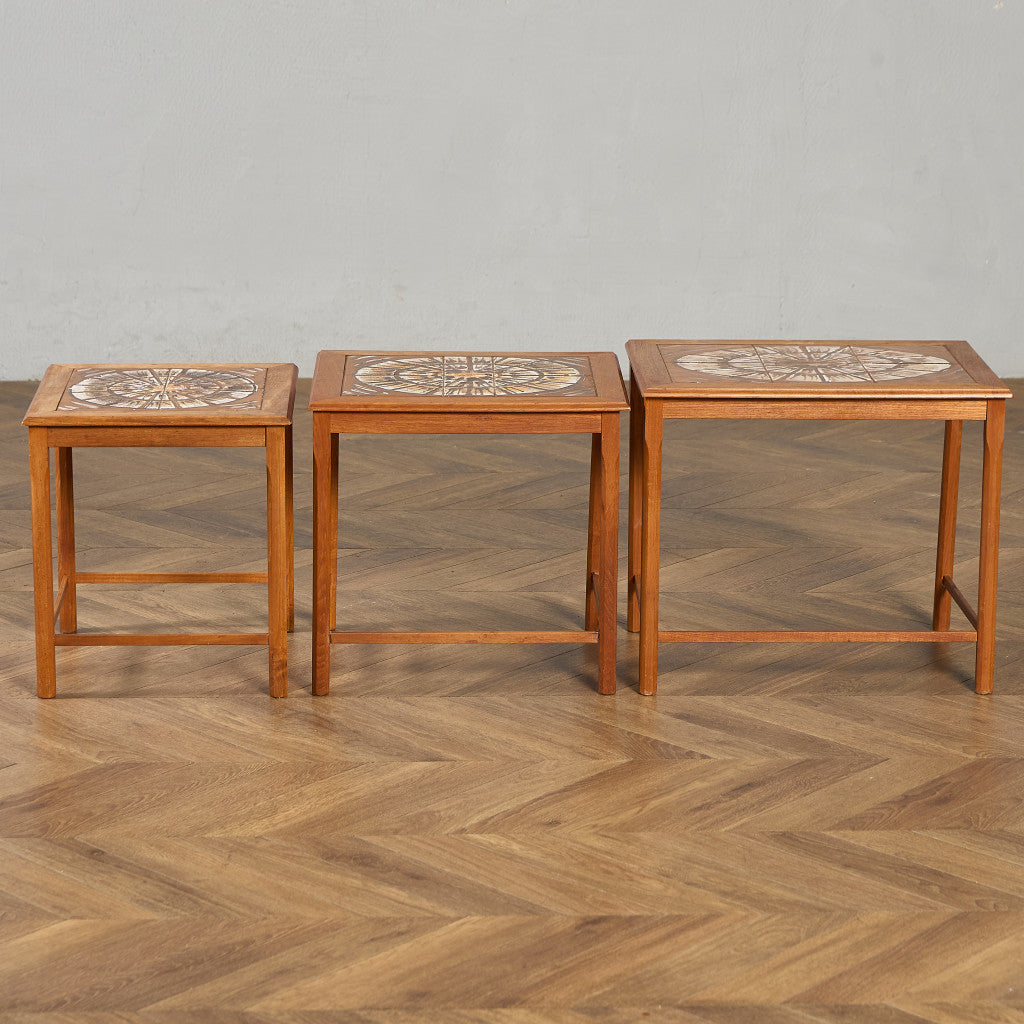 デンマーク TOFTEN タイルトップ ネストテーブル