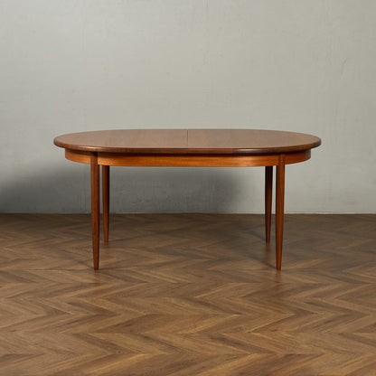 ヴィンテージ エクステンション オーバルダイニングテーブル