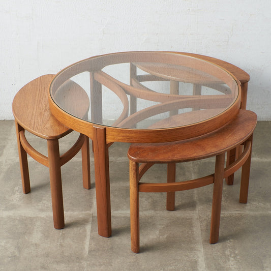 ヴィンテージ ネストガラストップ コーヒーテーブル