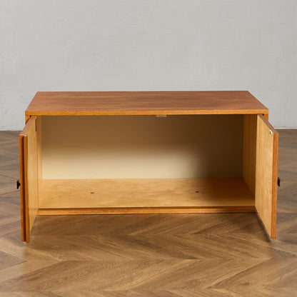 ヨーロッパ ヴィンテージ キャビネット