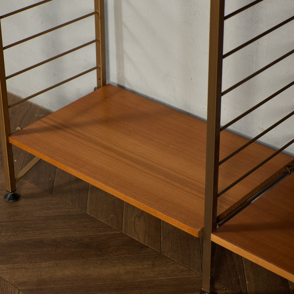 ウォールユニット