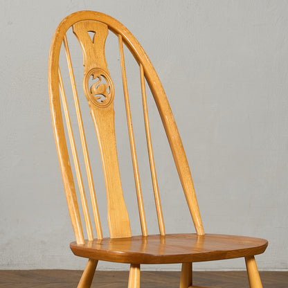 スワンバックチェア