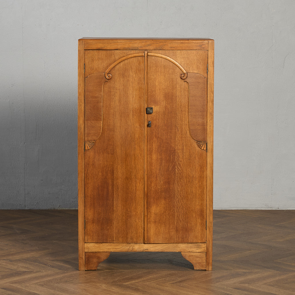 英国 クラシック アールデコ 様式 ジェンツローブ ワードローブ