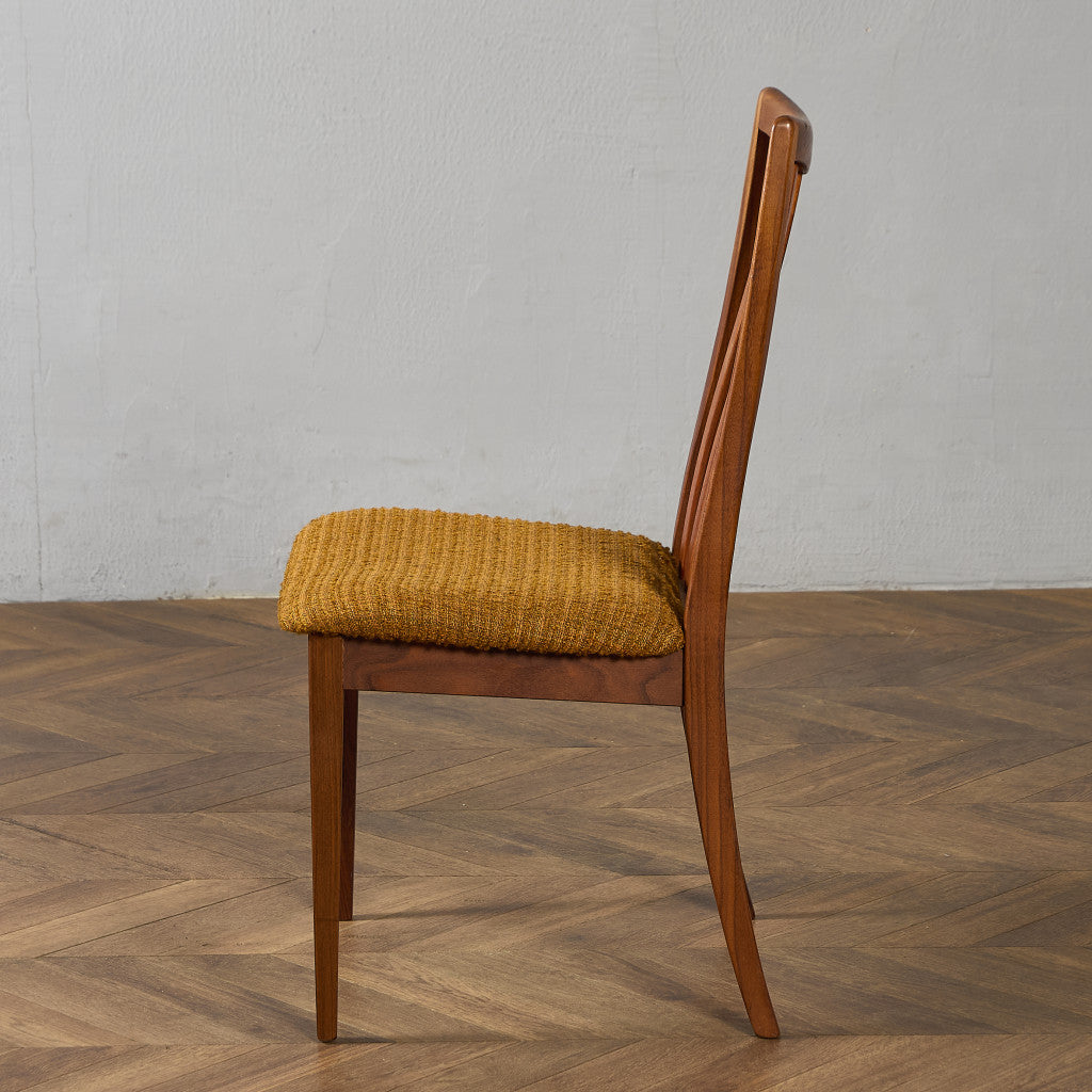 スラットバックチェア (4540)