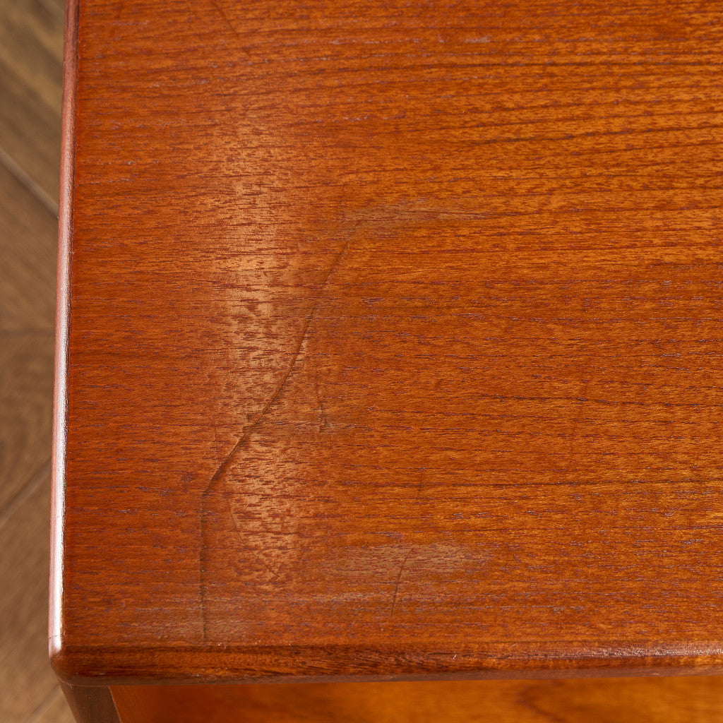 Fresco ナイトテーブル