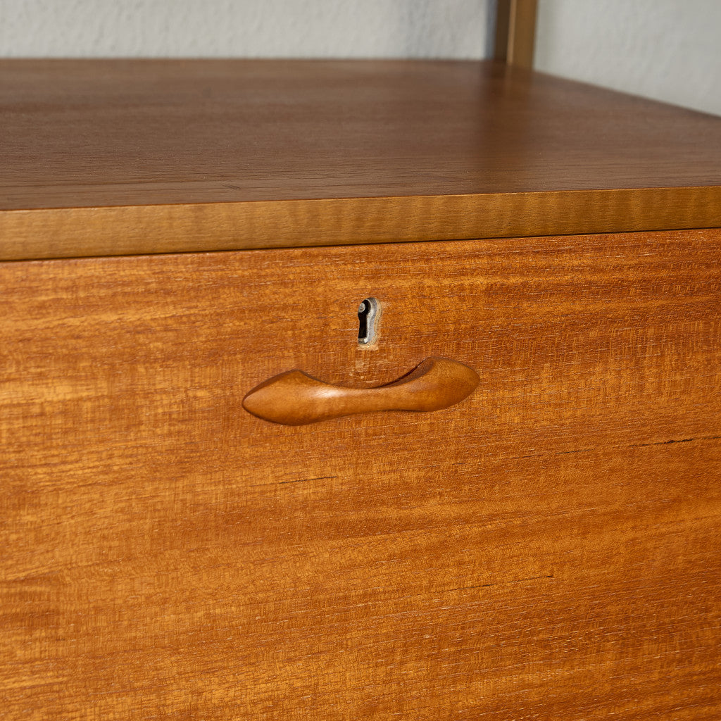 ウォールユニット