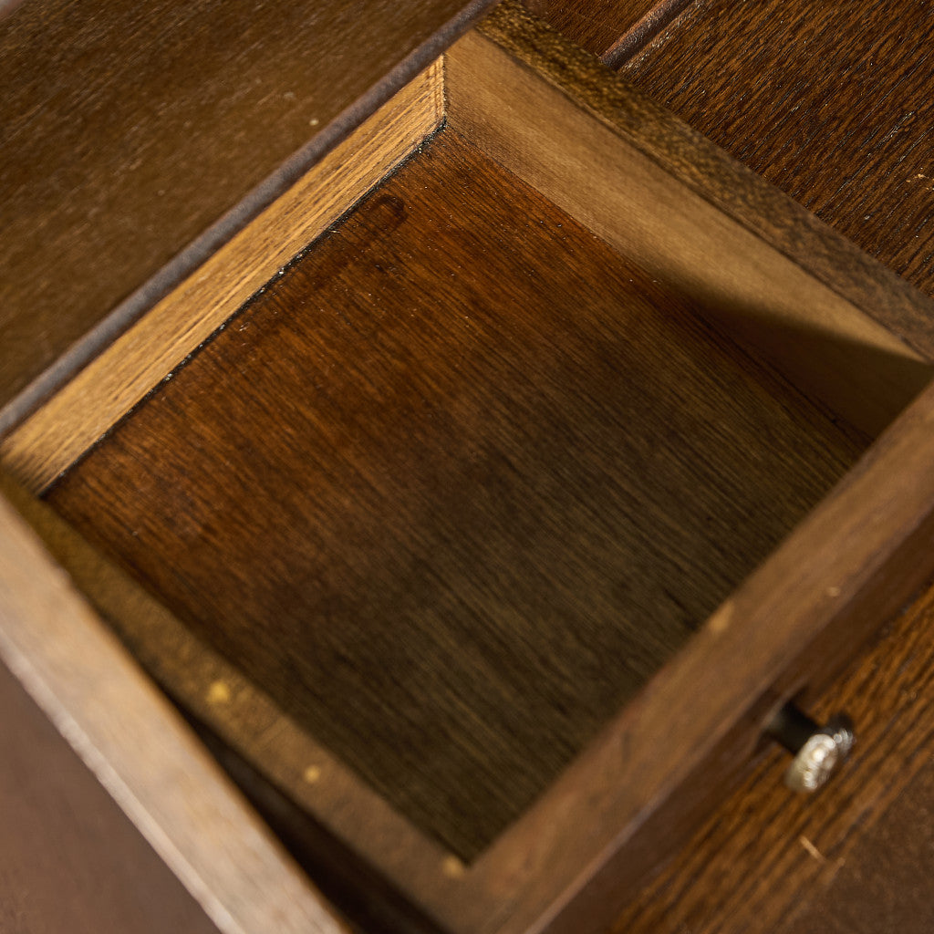 Stanley Wood of Olney ライティング ビューロー