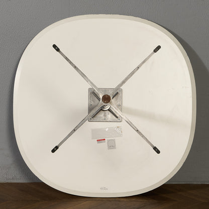 Fritz Hansen A603 Super-circular Table スーパー円テーブル