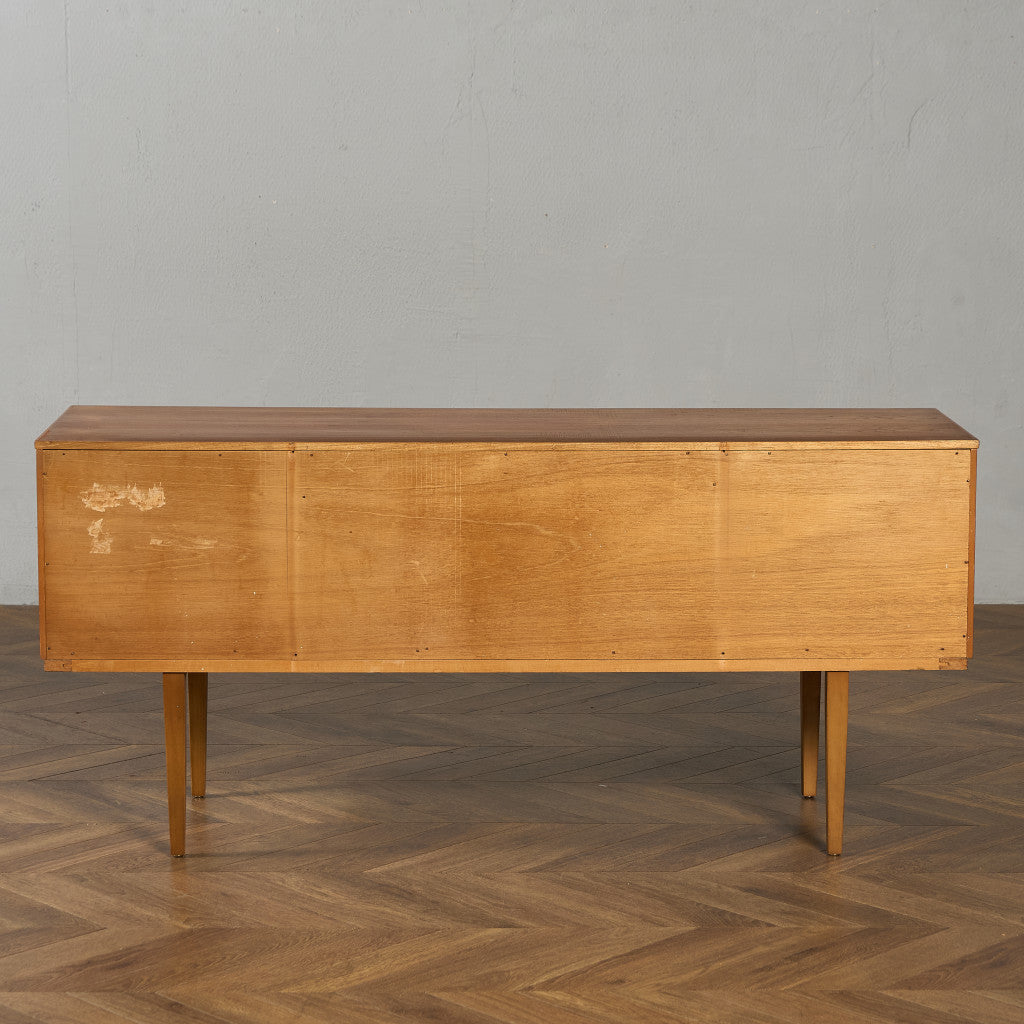 イギリス ヴィンテージ サイドボード