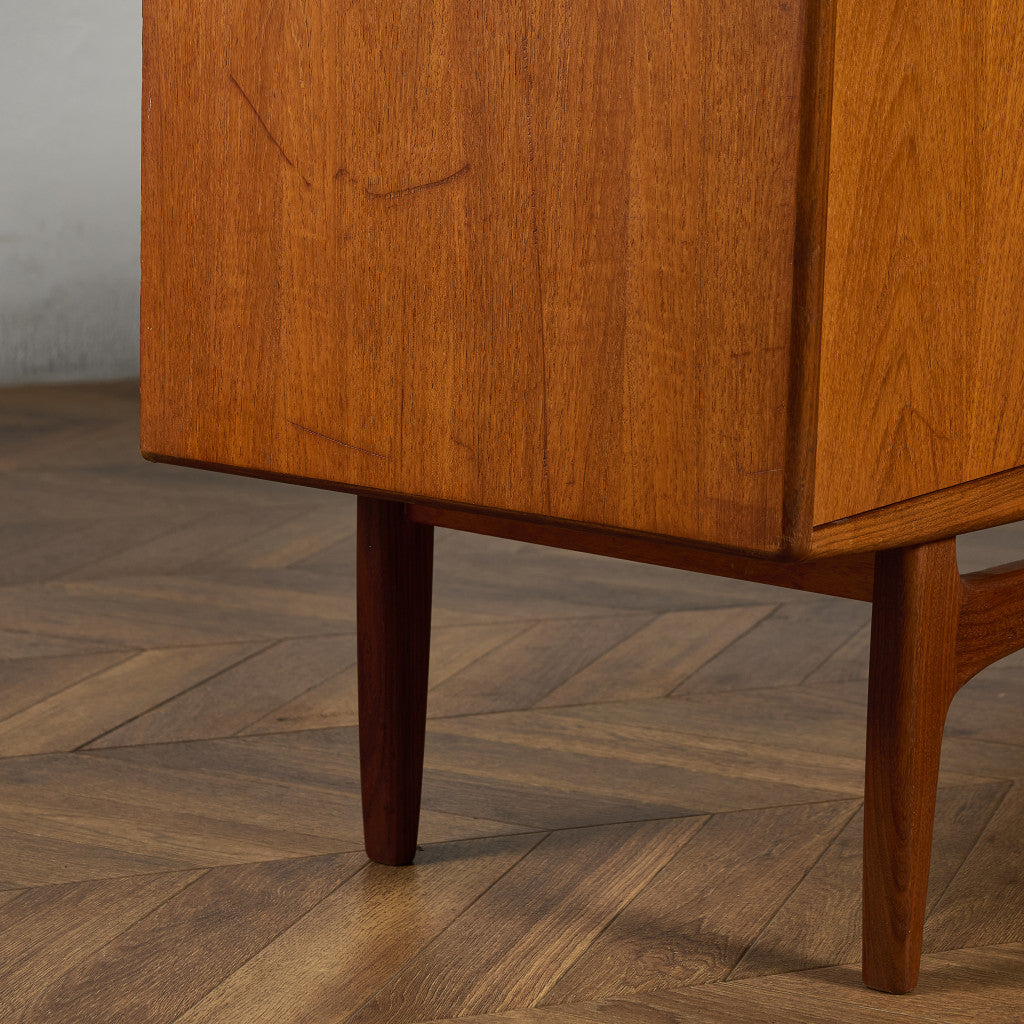 Fresco ヴィンテージ 脚付き サイドボード (4072)