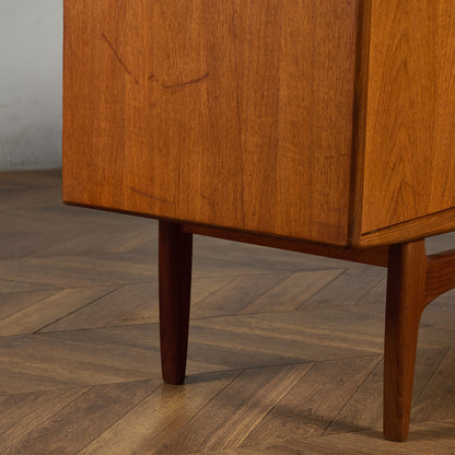 Fresco ヴィンテージ 脚付き サイドボード (4072)