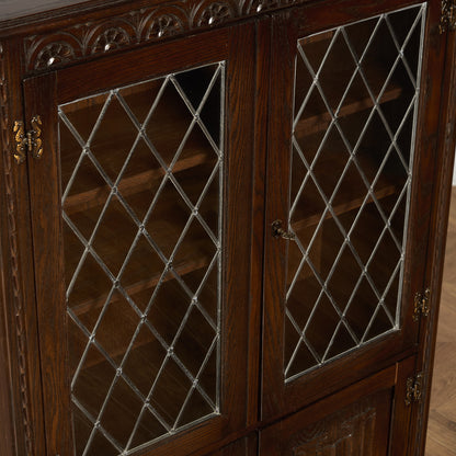 ガラス キャビネット