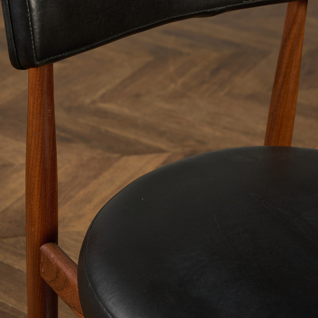 サーキュラーチェア