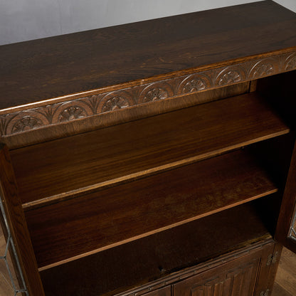 ガラス キャビネット