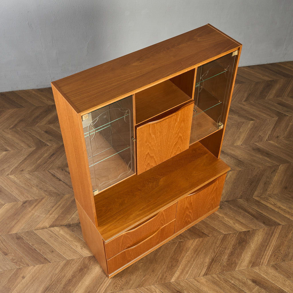 A Quinn (Sales) Ltd ヴィンテージ ウォールユニット