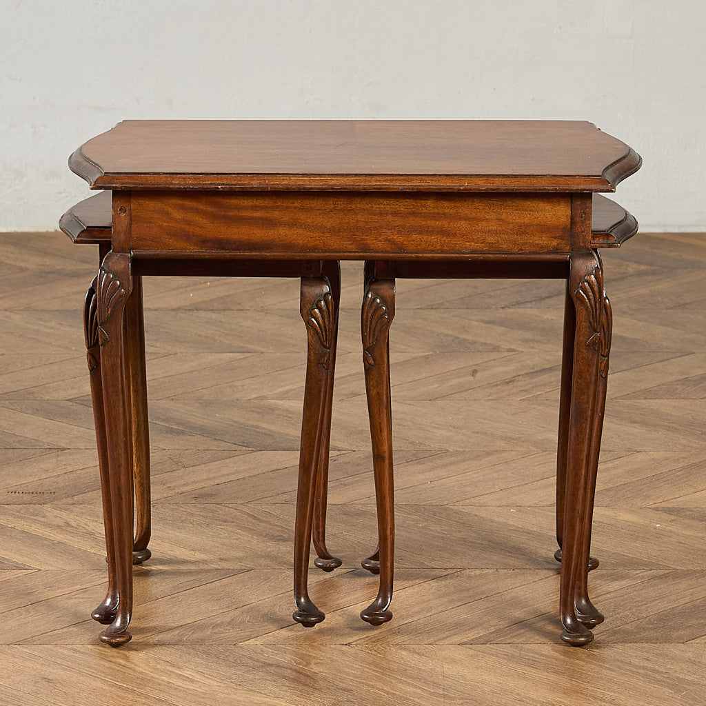 英国 クラシック ネストテーブル