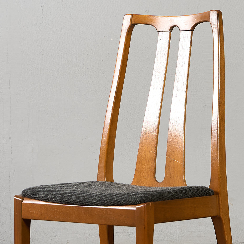 ダイニングチェア  座面張替え済み