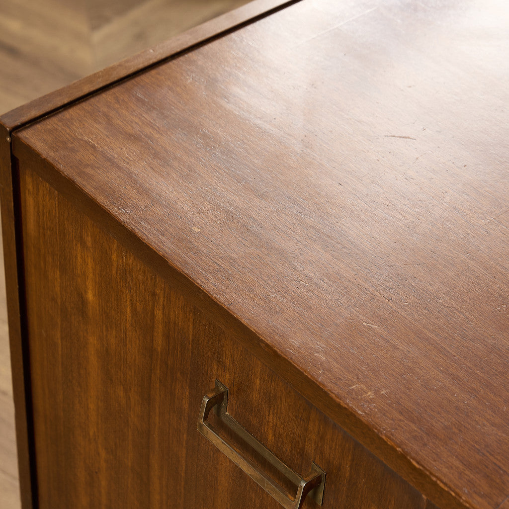 Brass-fitted Tola  ヴィンテージ サイドボード (4005)