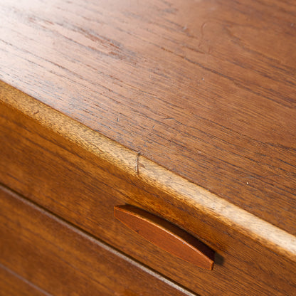 イギリス ヴィンテージ サイドボード