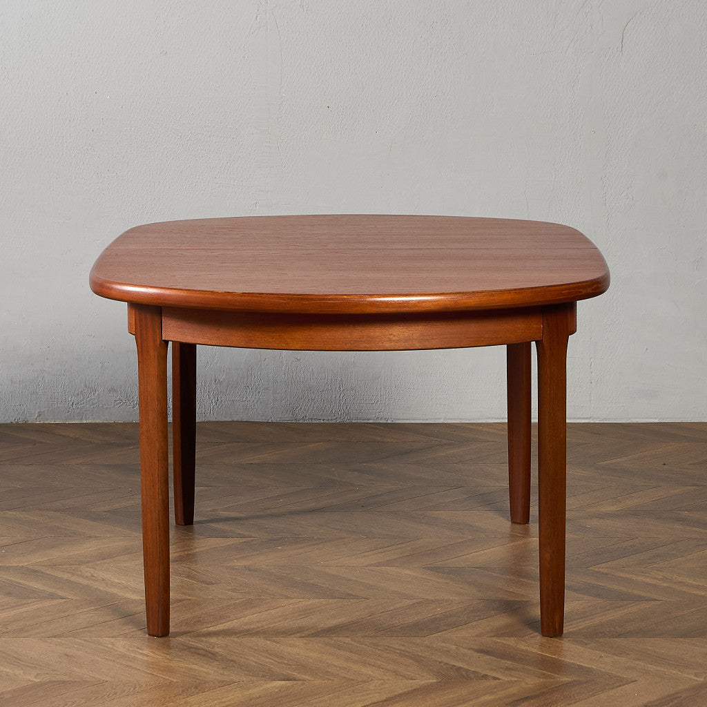 英国 ヴィンテージ オーバル ロング ダイニングテーブル