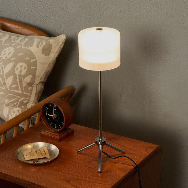 KLEIN TABLE LAMP