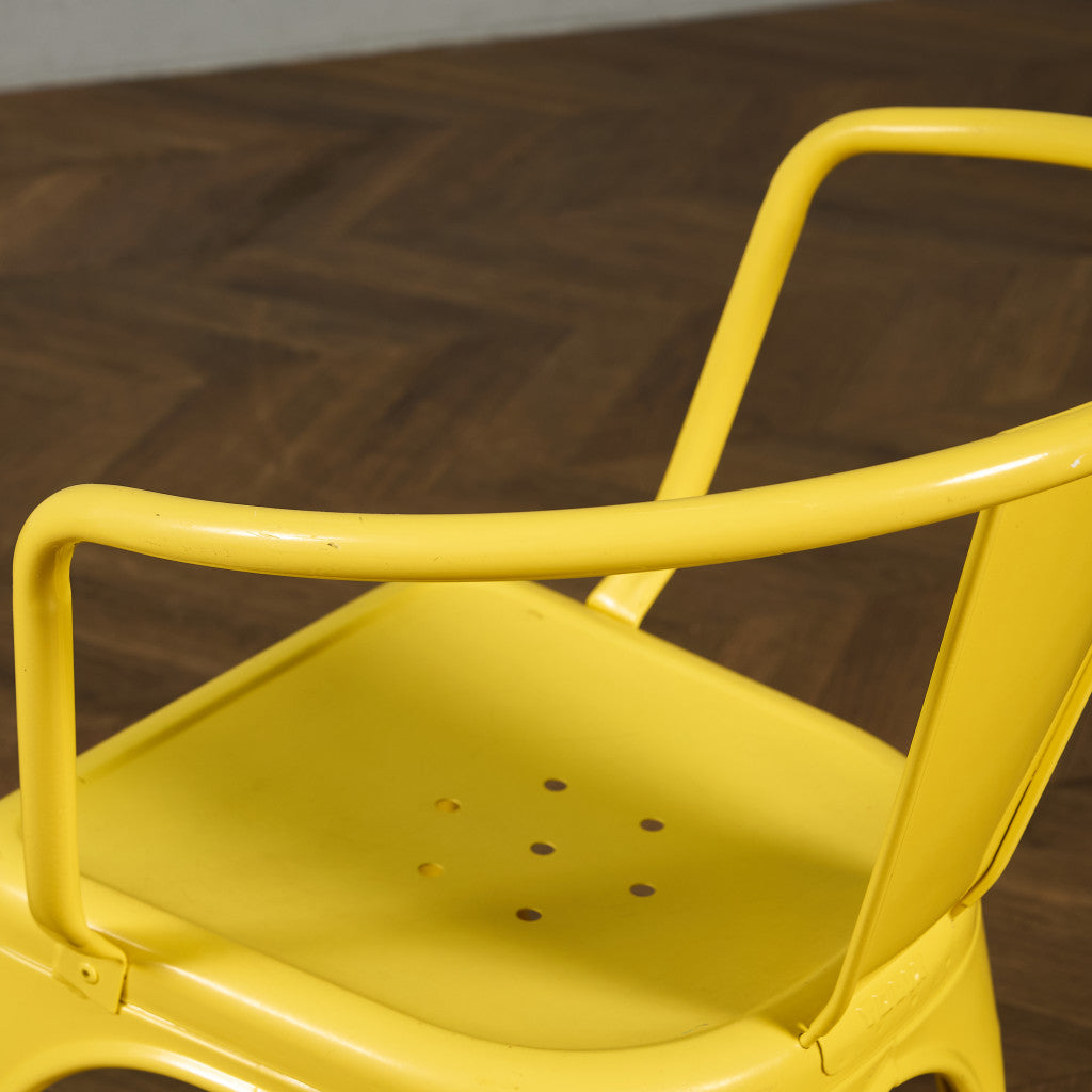 A-CHAIR アームチェア