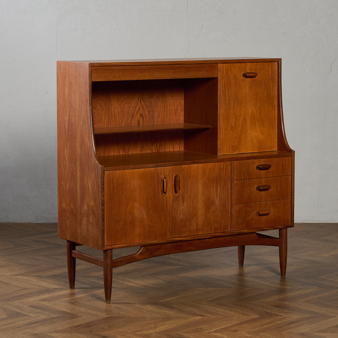 Brasilia ハイ サイドボード