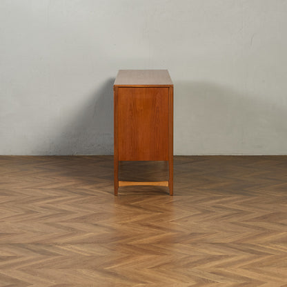 十字扉 ヴィンテージ サイドボード