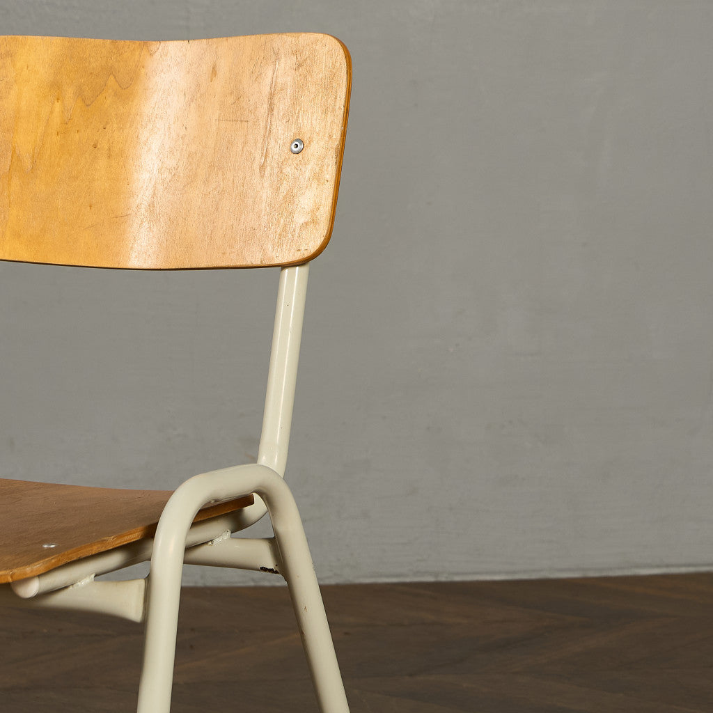 イギリス ヴィンテージ スタッキング スクールチェア #90101